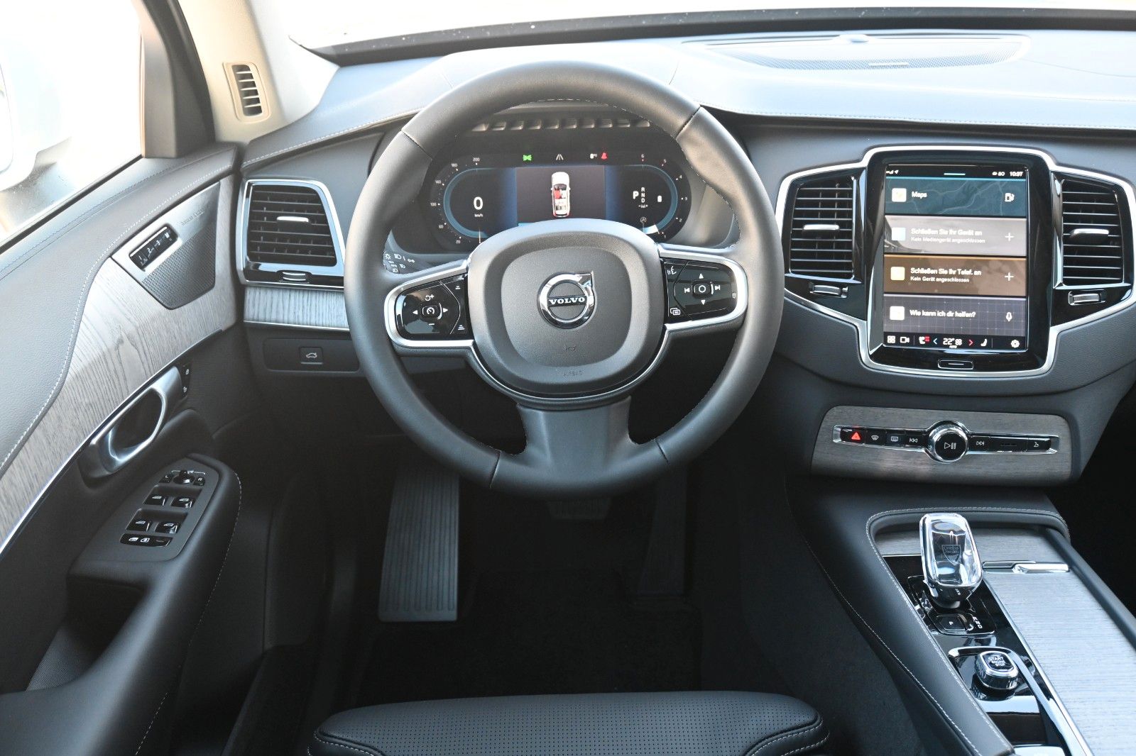 Volvo XC90 B5D AWD Ultimate Bright*PANO*STHZ*LUFT*AHK