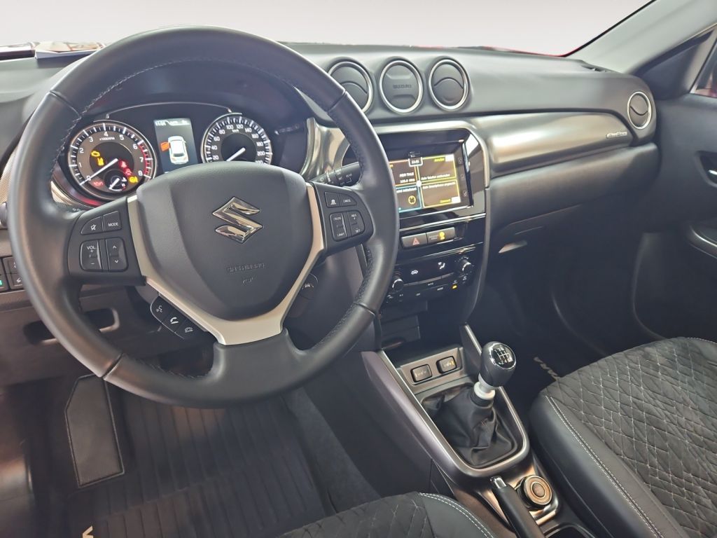 Suzuki Vitara 1.4 Comfort AWD - Samsaru's Car Outlet
