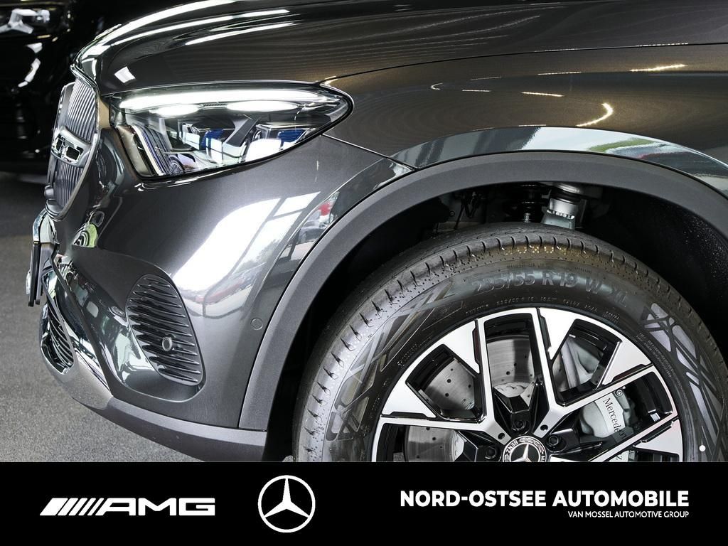 Mercedes-Benz GLC 300 de 4M Hybrid AVANTGARDE PANO AHK HUD