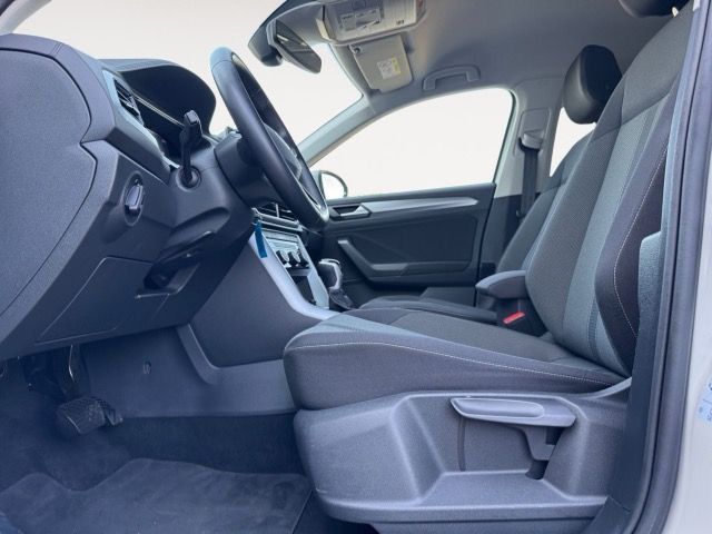 Volkswagen T-Roc 1.5 TSI DSG Life - Samsaru's Car Outlet