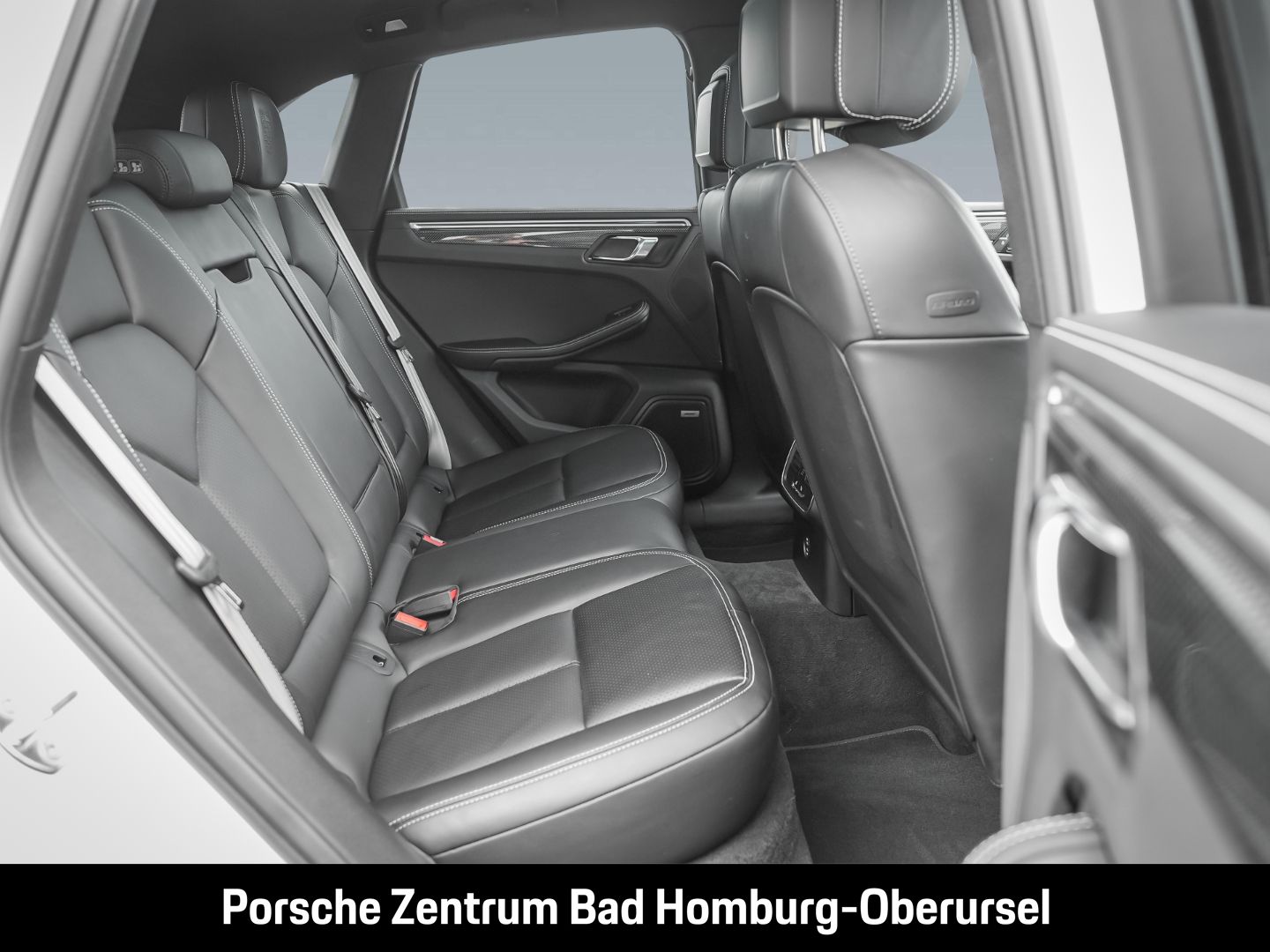 Porsche Macan S Panoramadach Luftfederung BOSE 21-Zoll
