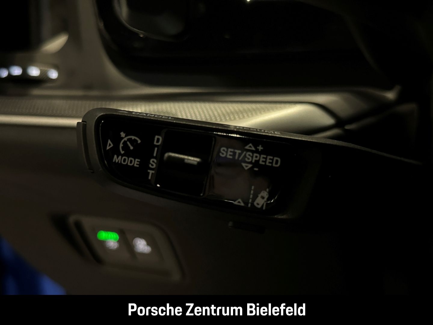 Porsche Cayenne S  Nogaroblau Perleffekt BOSE LED-Matrix