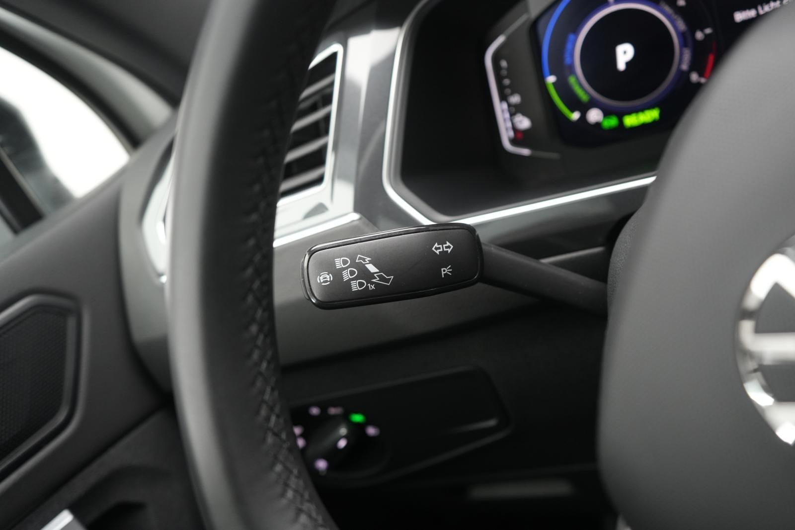 Volkswagen Tiguan 1.4 eHybrid DSG R-Line Leder/ACC/Pano/Kam