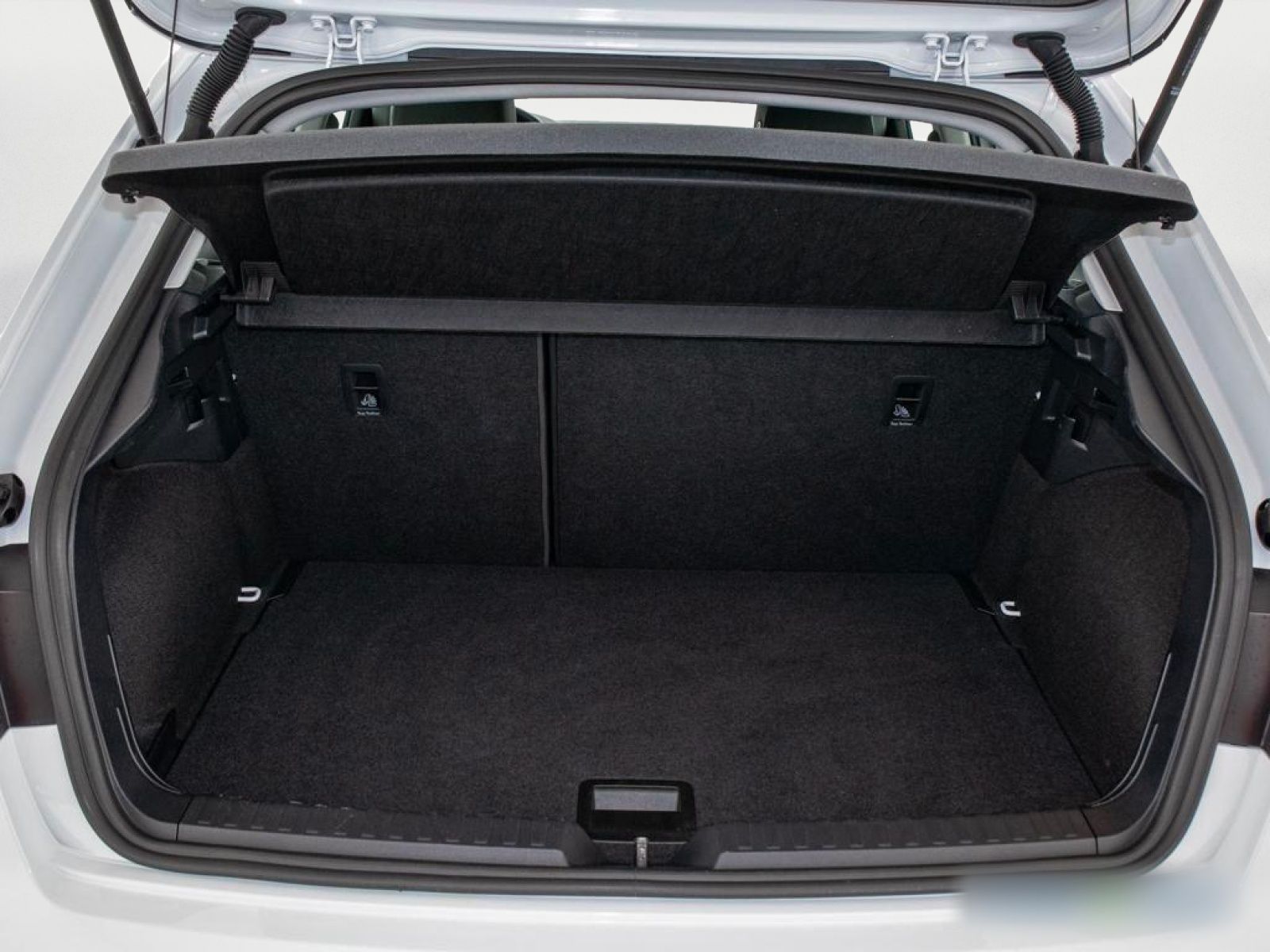 Audi A1 Sportback 25 TFSI Advanced - Samsaru's Car Outlet