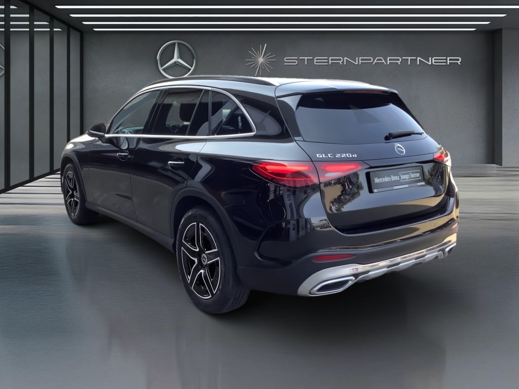 Mercedes-Benz GLC 220 d 4M AMG+KAM+LED+AMBI+TOTW+DIST+PANO+AHK