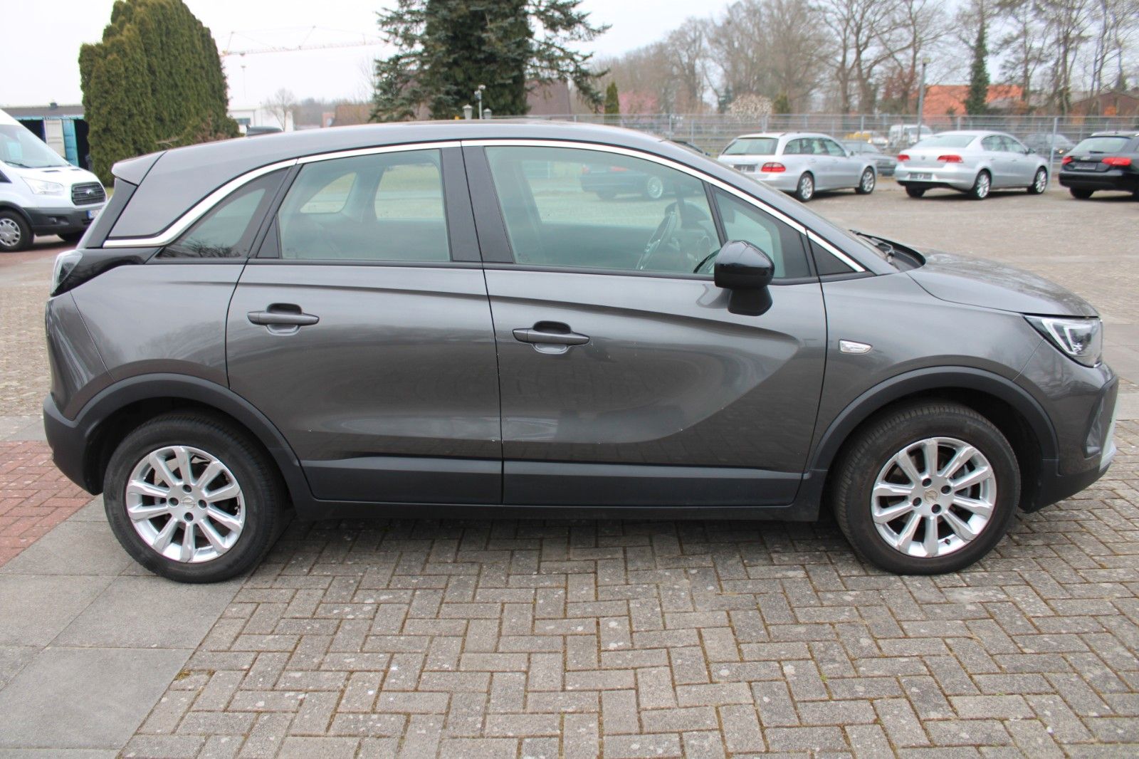 Opel Crossland Elegance - Samsaru's Car Outlet