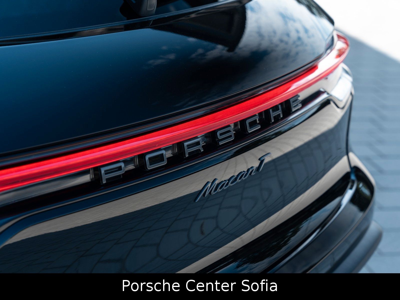Porsche Macan T
