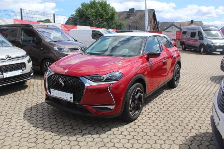 DS Automobiles DS3 CROSSBACK SO CHIC PT 130 AUTOMATIK,LEDERF,NA
