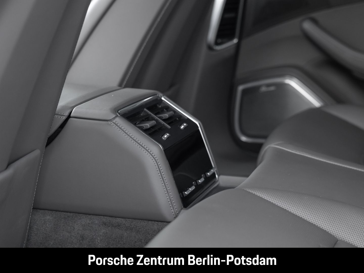 Porsche Panamera 4 E-Hybrid Sport Turismo Burmester LED