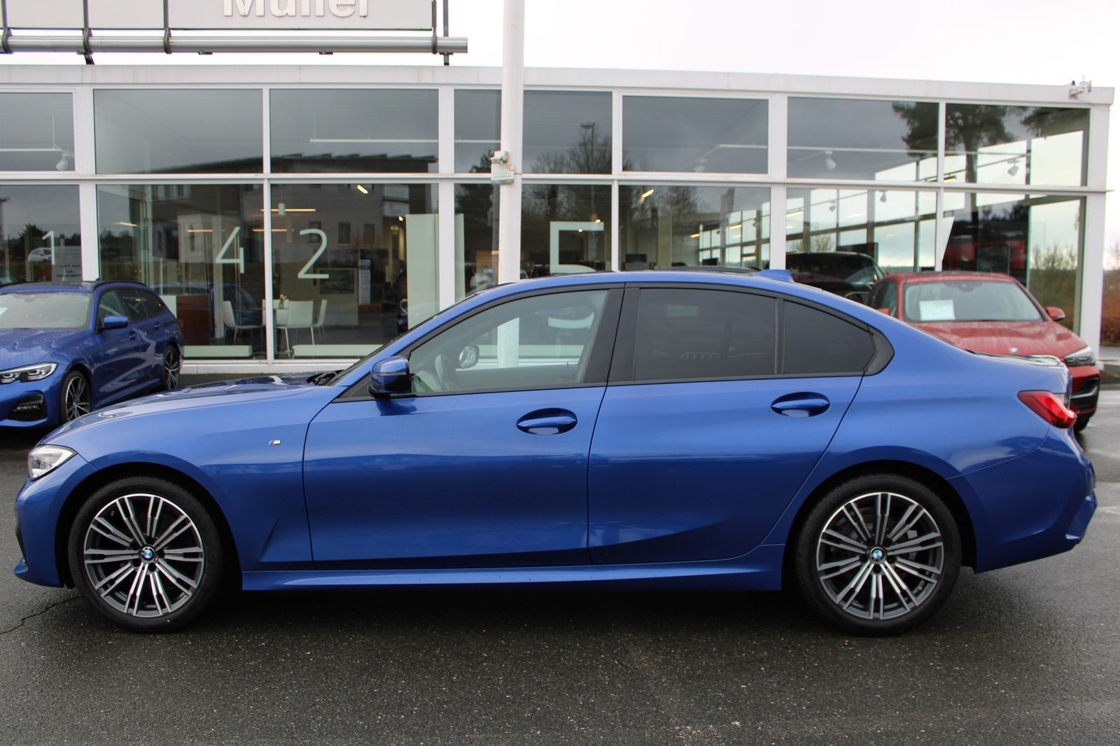 BMW 320d xDrive A M Sport HiFi DAB WLAN Komfortzg.