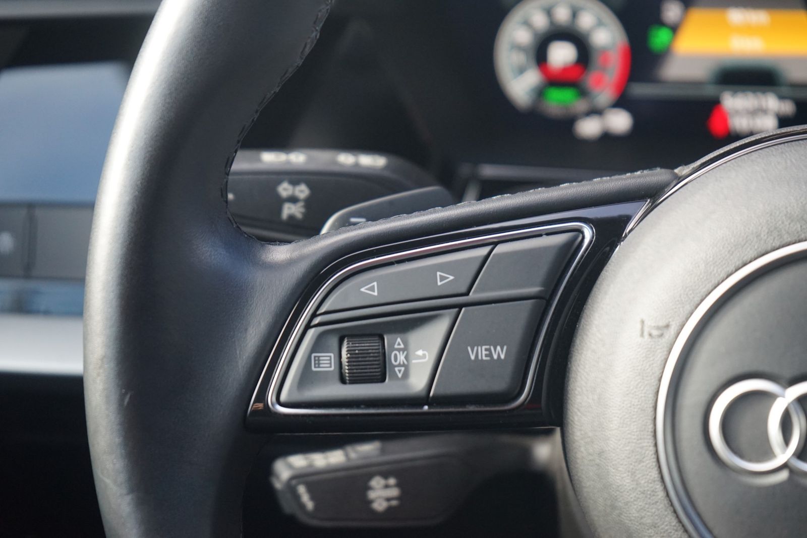 Audi A3 Sportback 45 TFSI e S-line Klimaaut. LED Navi