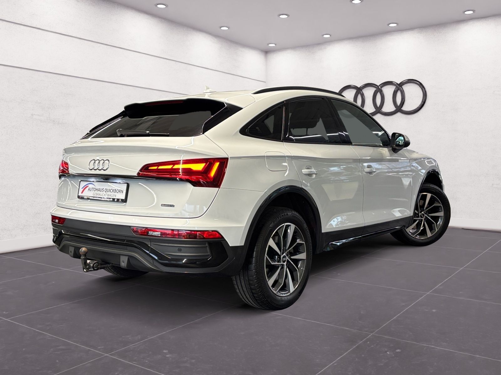 Audi Q5 Sportback 40 TFSI quattro S line BLACK AHK MA