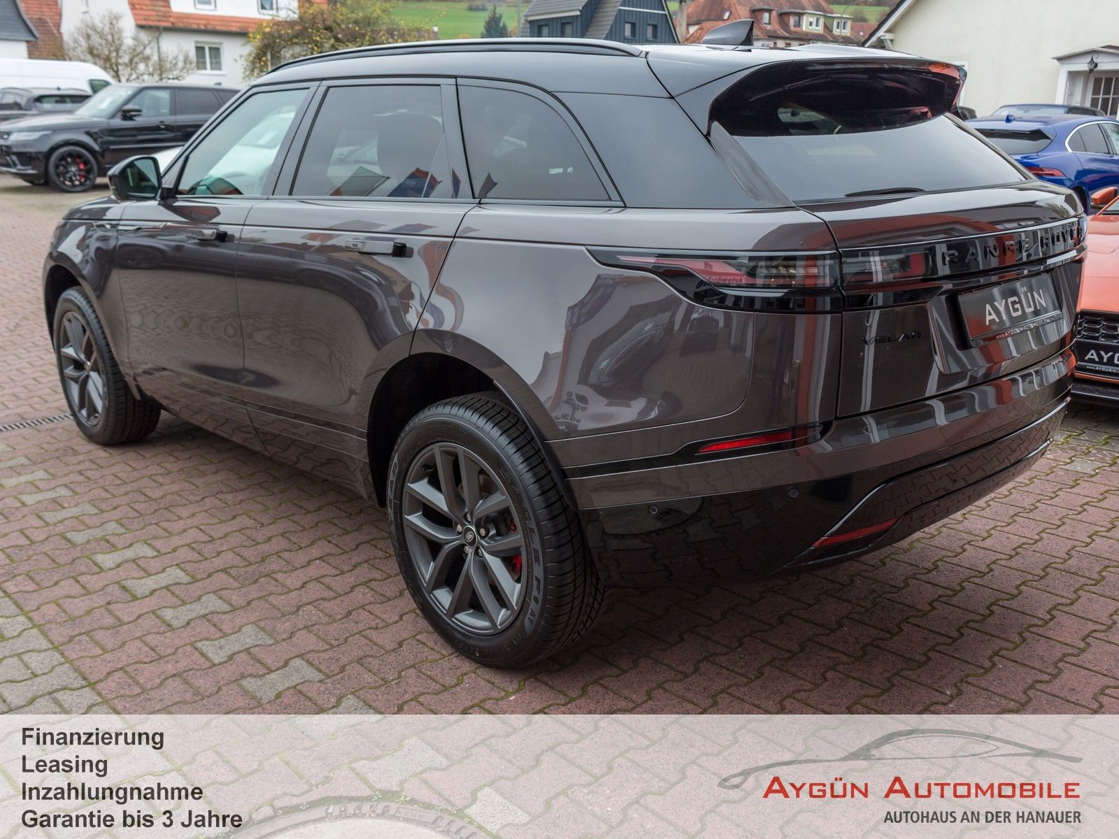 Range Rover Velar D300 DYNAMIC SE AWD - Samsaru's Car Outlet