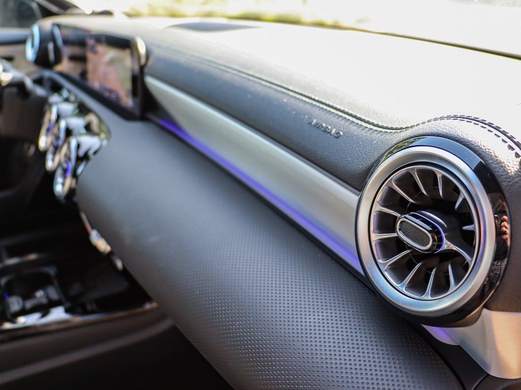 Mercedes-Benz CLA 250 4M SB AMG PremiumPlus - Samsaru's Car Outlet