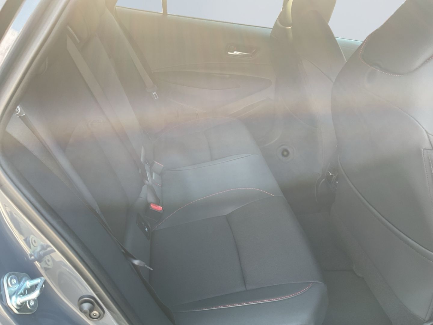Toyota Corolla 2.0 Hybrid TS GR Sport LED Kamera SHZ DA