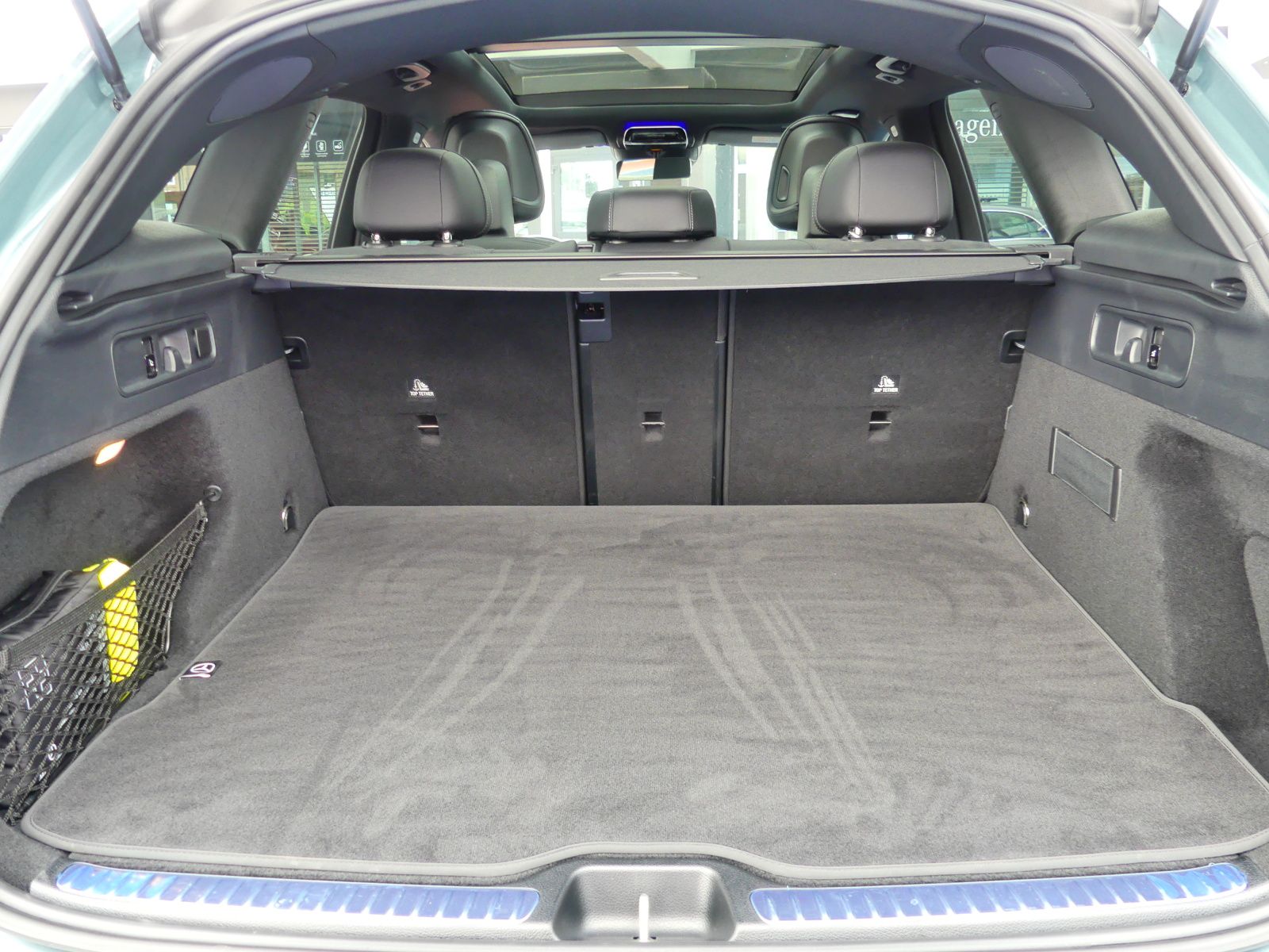 Mercedes-Benz GLC 220d AMG 4M +AHK*Panorama+Distronic+360°Kam+