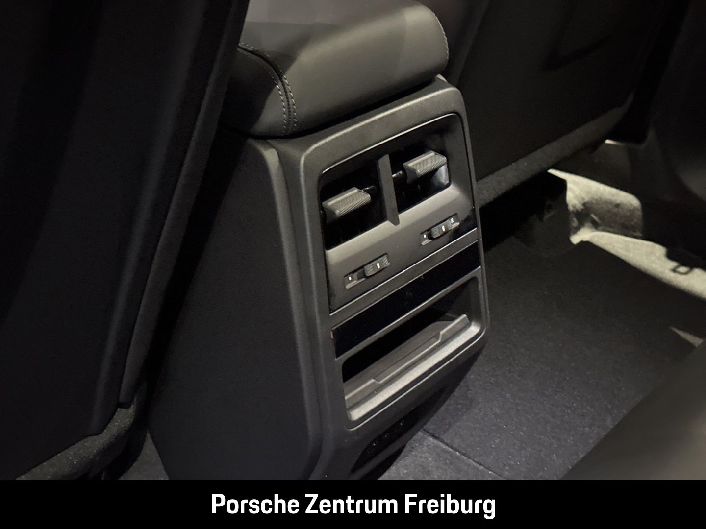 Porsche Macan 4 BOSE LED-Matrix Surround-View Panorama
