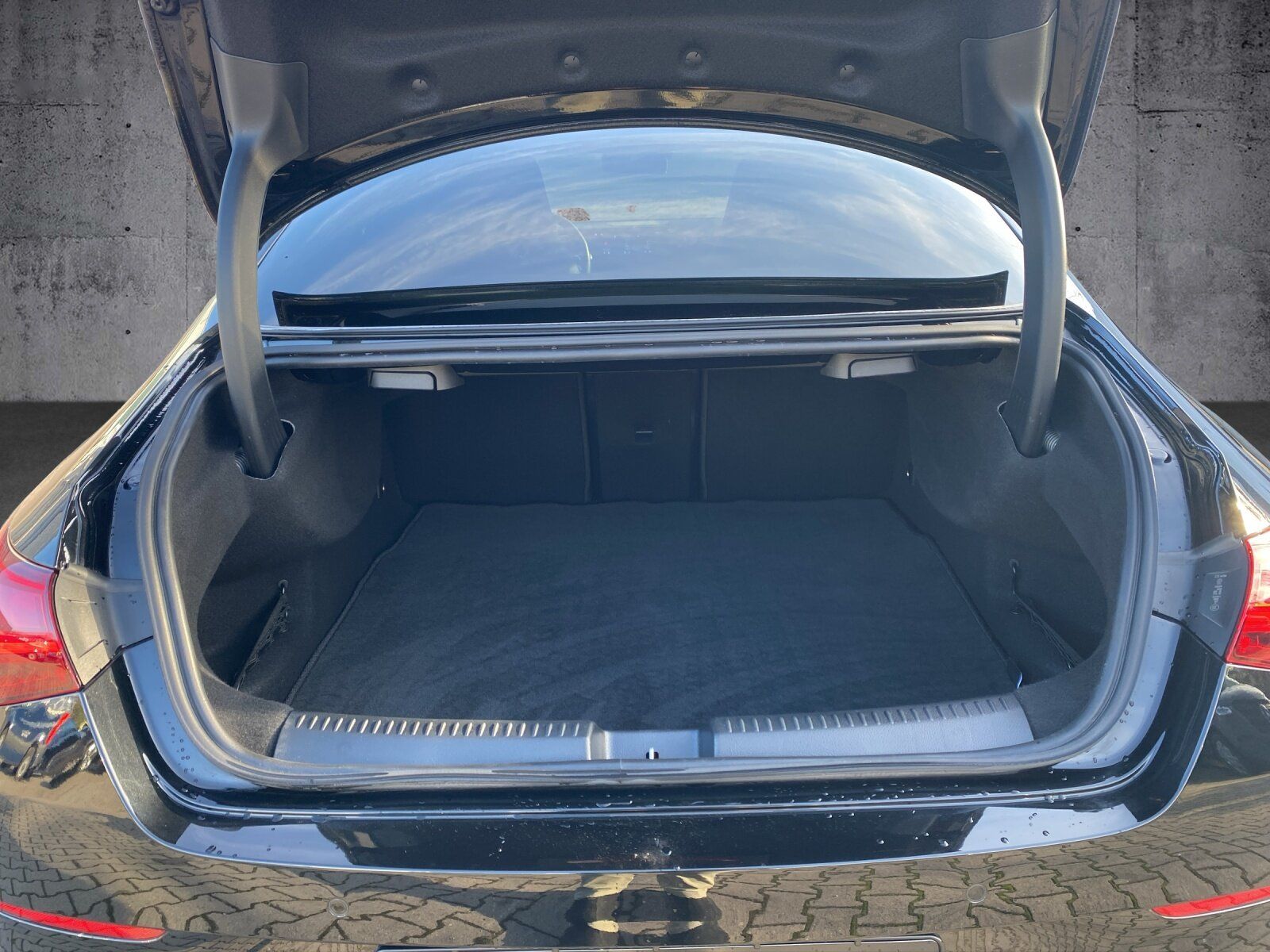 Mercedes-Benz CLA 250 4M AMG - Samsaru's Car Outlet