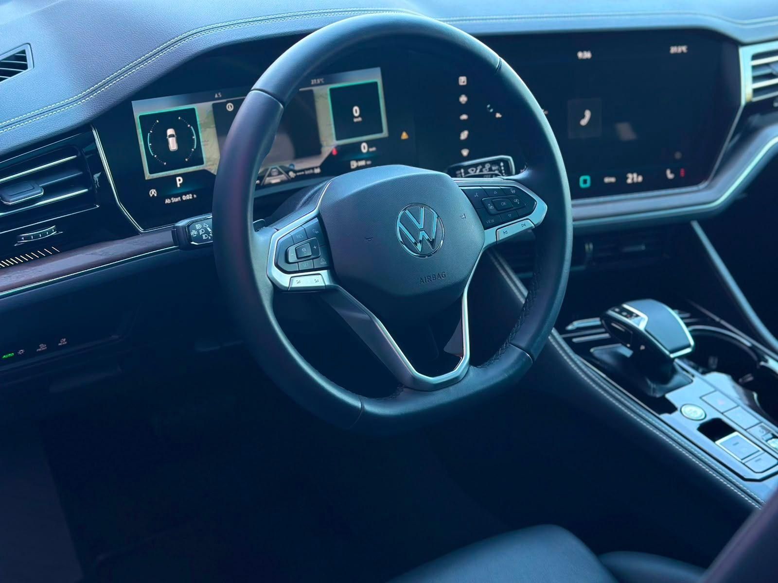 Volkswagen Touareg 3.0TDI ELEGANCE 4M PAN#SPUR#VIRT#ACC#KEY