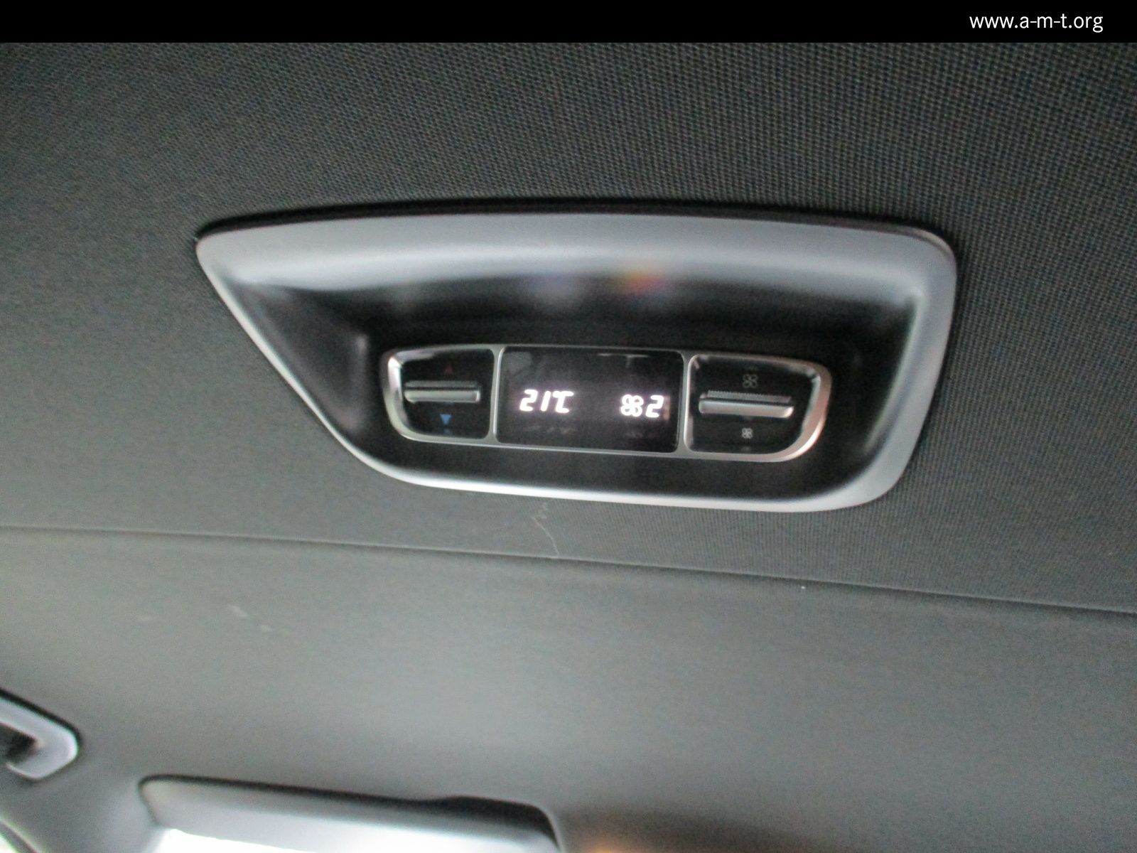 Mercedes-Benz V 300 d Avantg lang - Samsaru's Car Outlet