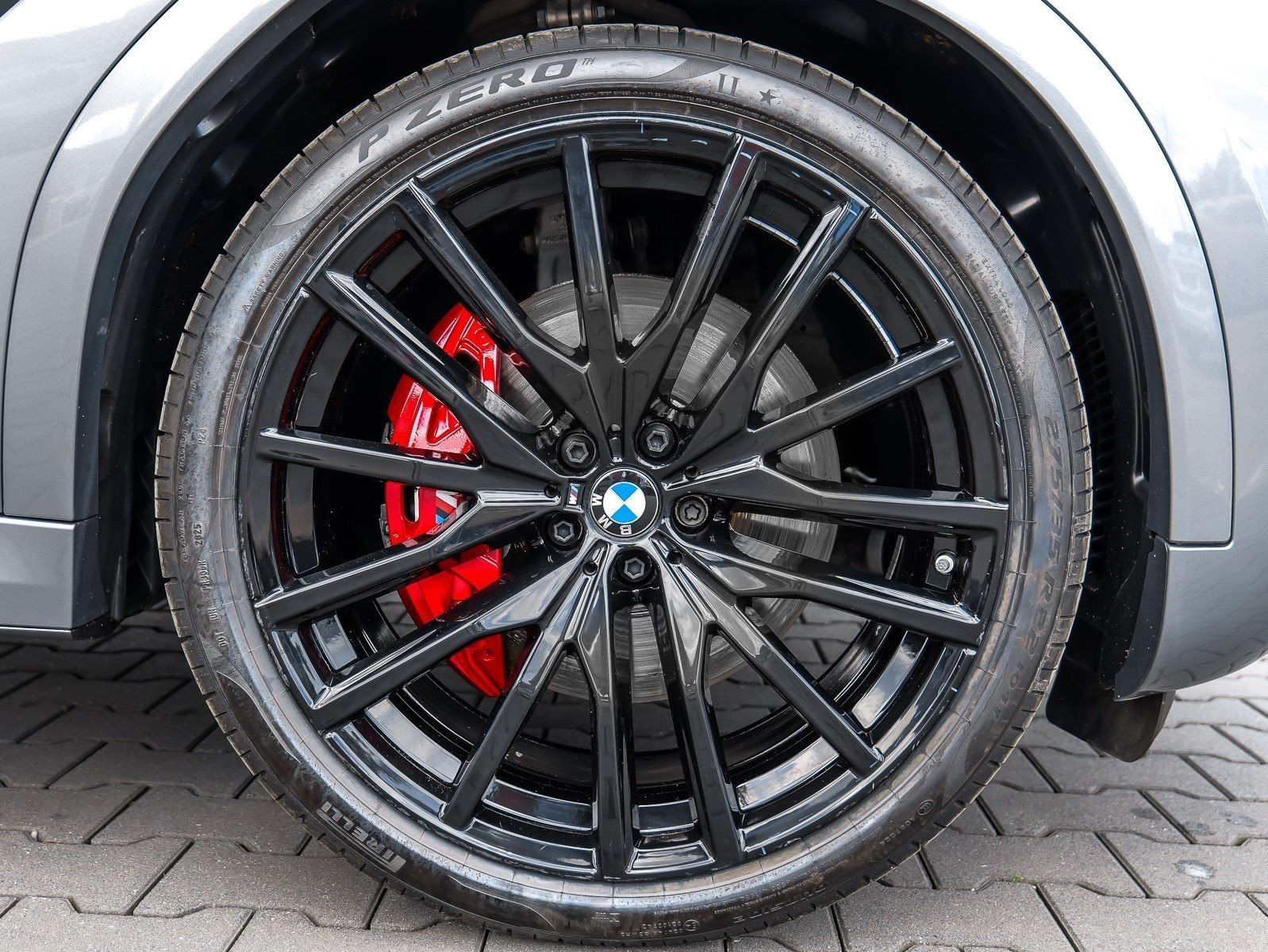 BMW X6 xDrive40d M Sport HUD PANO ACC AHK 360°KAM