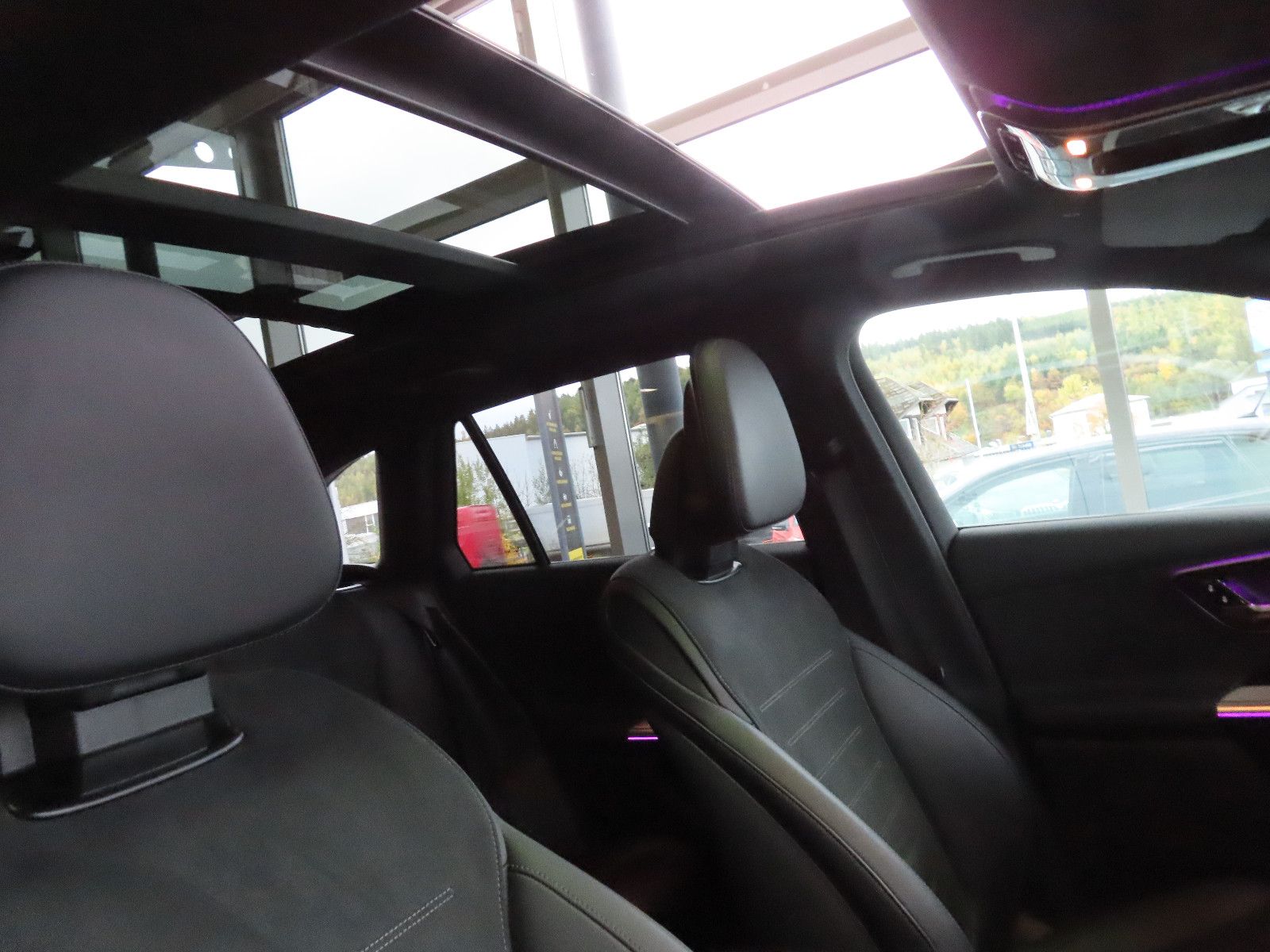Mercedes-Benz GLC 220 d 4Matic Edition AMG Line  PANO LED AHK