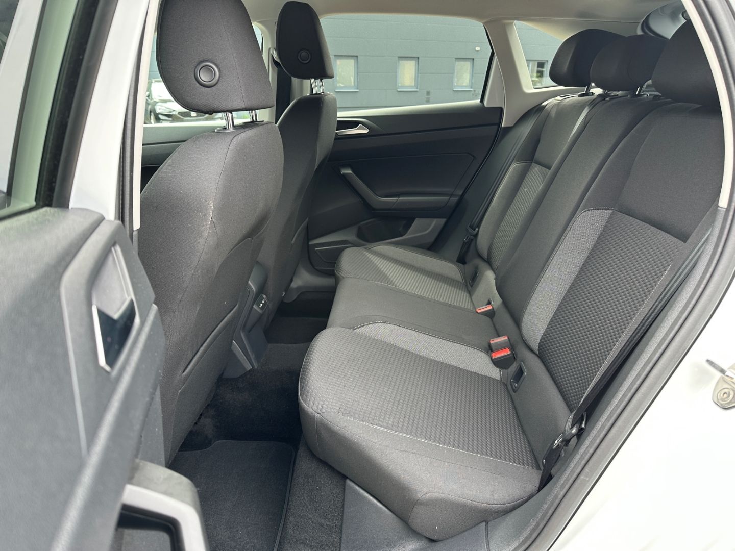 Volkswagen Taigo Life 1.0 TSI DSG - Samsaru's Car Outlet