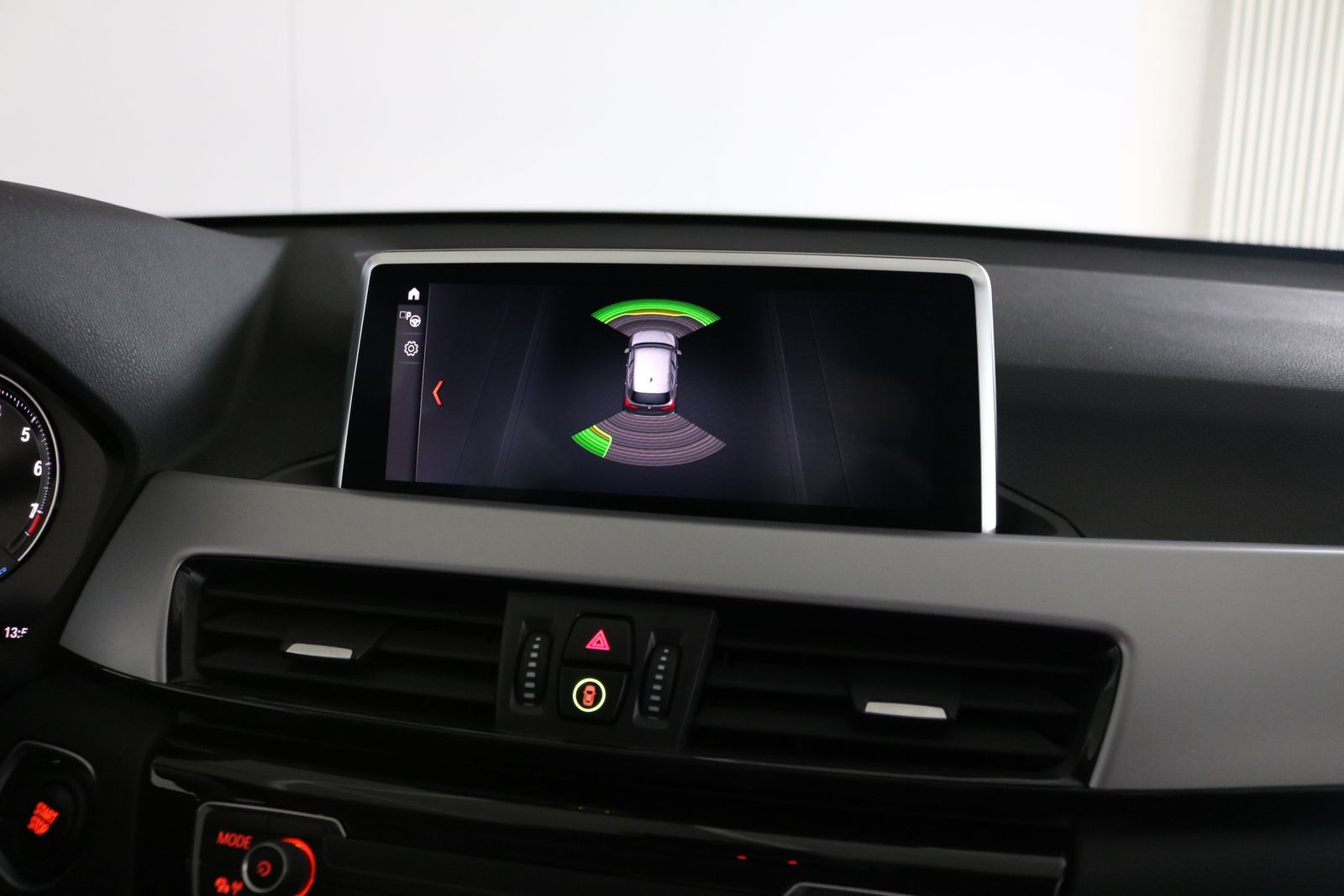 BMW X1 xDrive25e Advantage - Samsaru's Car Outlet