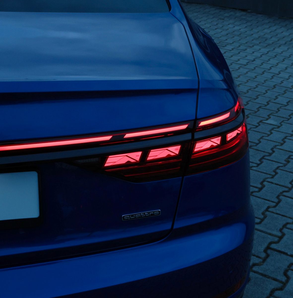 Audi A8 50 TDI quattro S line - Samsaru's Car Outlet