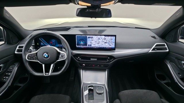 BMW 318i Touring M Sport AHK Panorama !Facelift!
