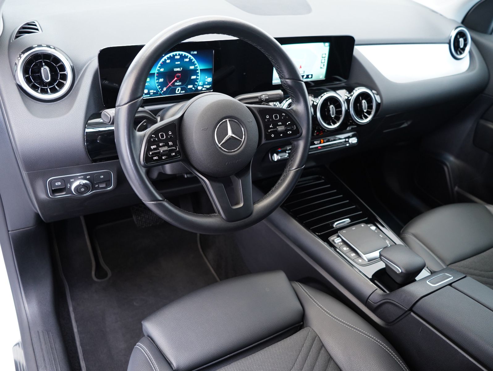 Mercedes-Benz GLA 250 e LED/NAVI/KAMERA