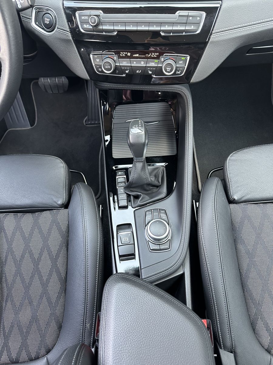 BMW X1 xDrive25e xLine - Samsaru's Car Outlet