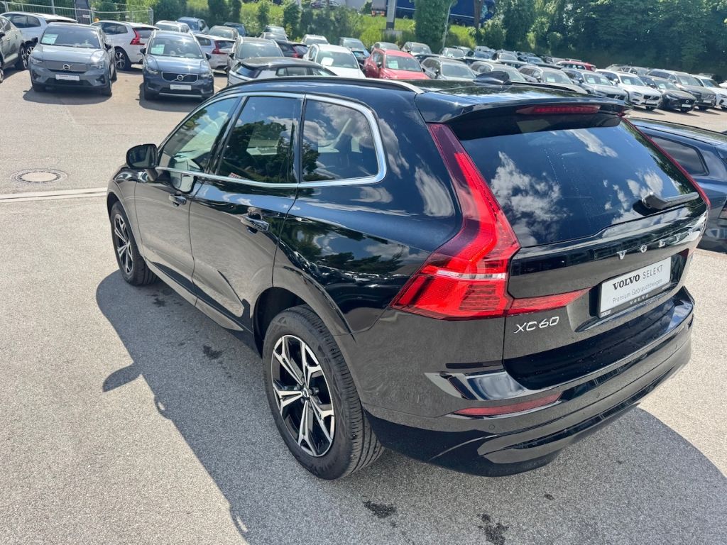 Volvo XC60 Momentum Pro B4 Diesel - Samsaru's Car Outlet