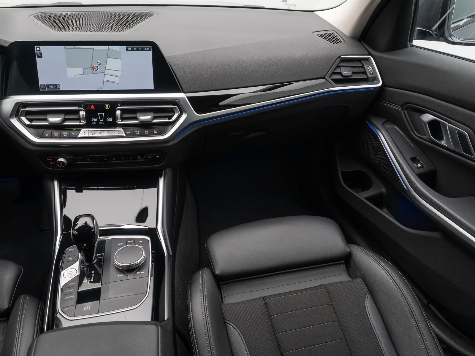 BMW 320d xD Sport Line - Samsaru's Car Outlet