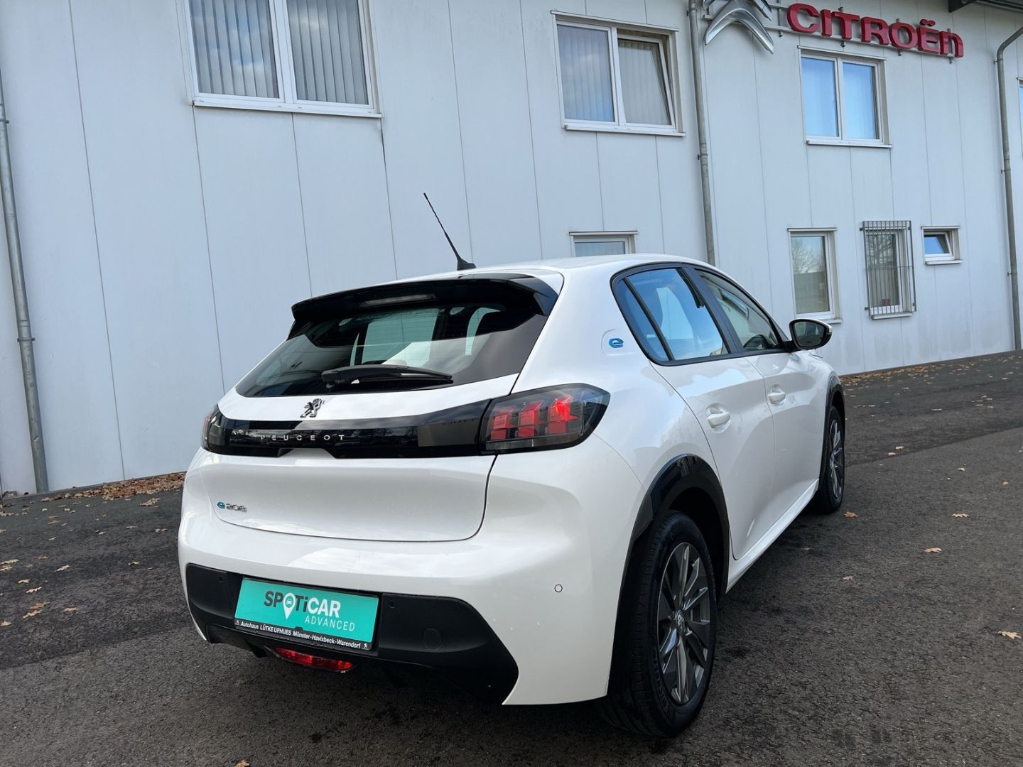 Peugeot 208 e- Active Pack - Samsaru's Car Outlet