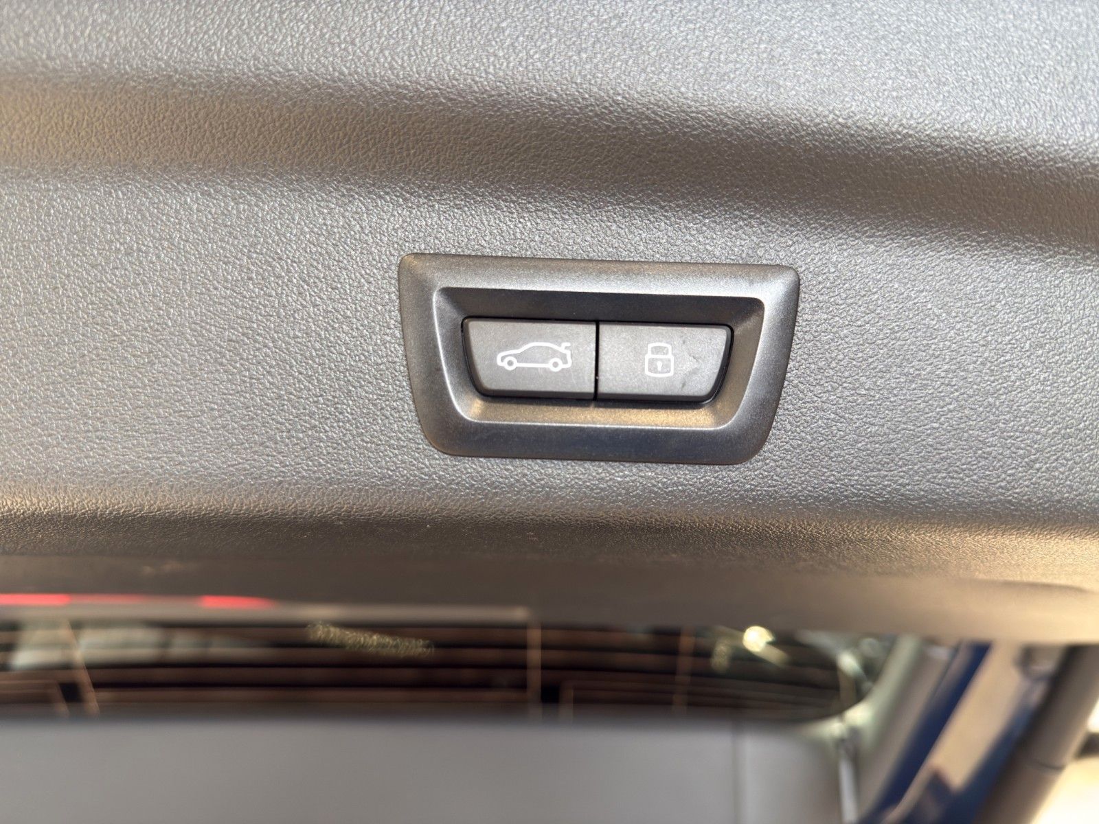 BMW X1 23d xDrive xLine - Samsaru's Car Outlet
