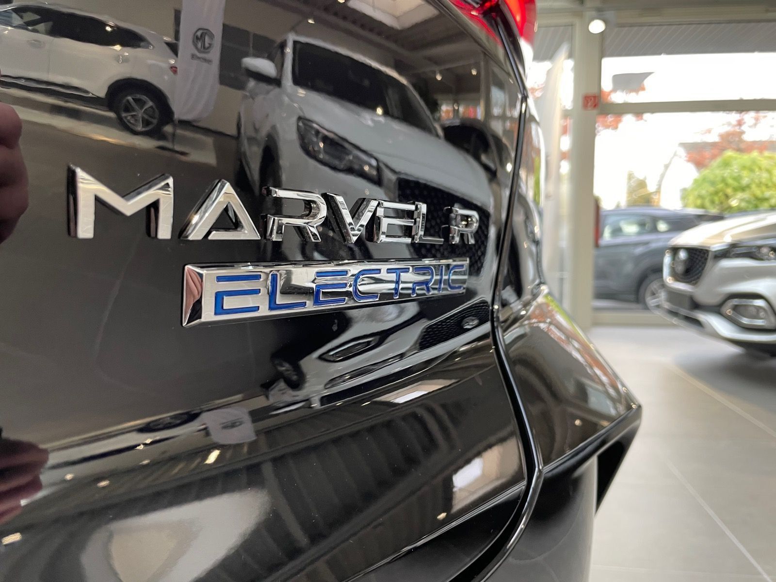 MG Marvel R|360°|NAVI|SHZ|Klimaaut|Pano|CarPlay|LED