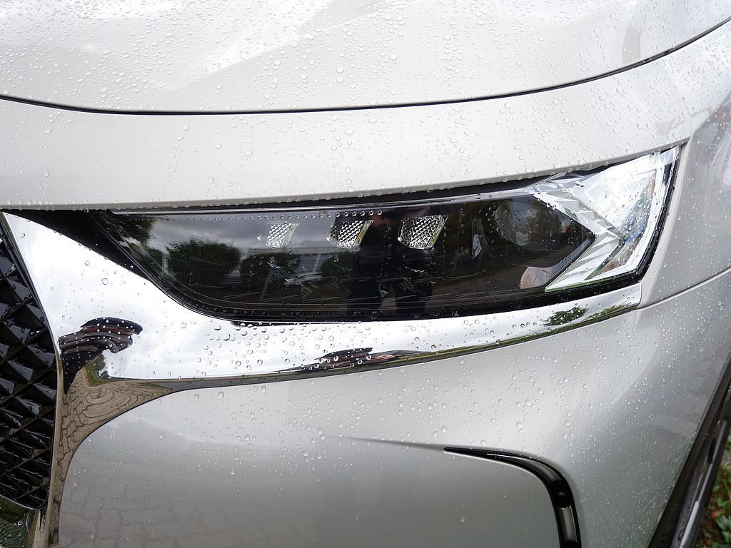 DS Automobiles DS 7 Crossback E-Tense 225 Rivoli ACC LED 360°