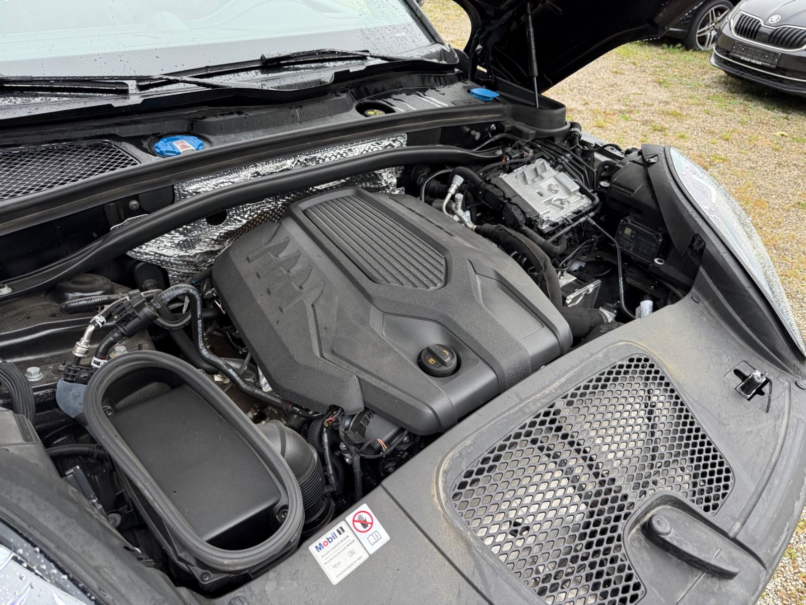 Porsche Macan TOP AUSSTATTUNG nur 28 TKM NP 93593,--