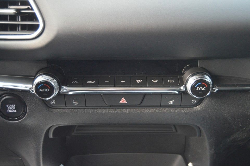 Mazda CX-30 SKYACTIV Benzin 140PS 6AG Centre-line Navi