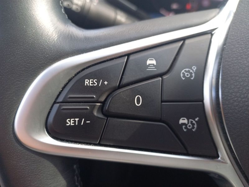 Renault ARKANA INTENS E-TECH 145 - Samsaru's Car Outlet