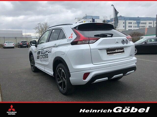 Mitsubishi Eclipse Cross PHEV 4WD Top PANORAMA UVP: 49.349€