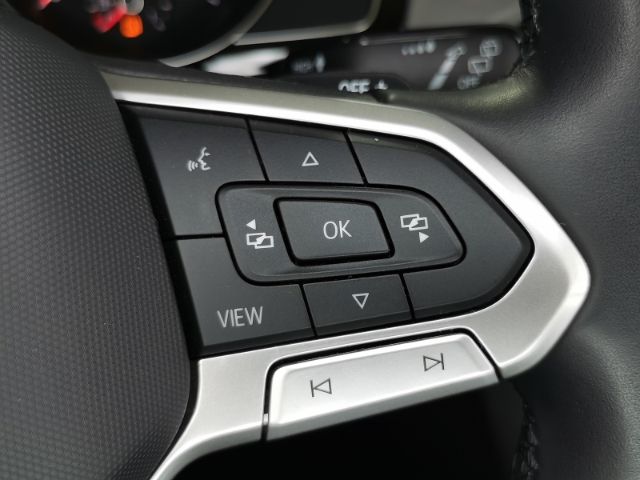 Volkswagen Passat Variant Business - Samsaru's Car Outlet