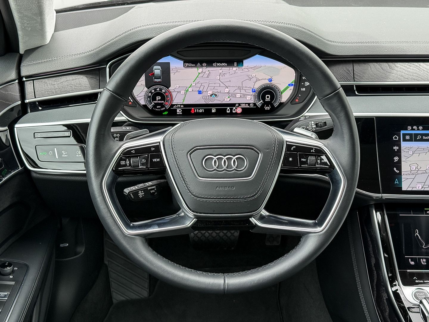 Audi A8 L 60 TFSI e quattro - Samsaru's Car Outlet