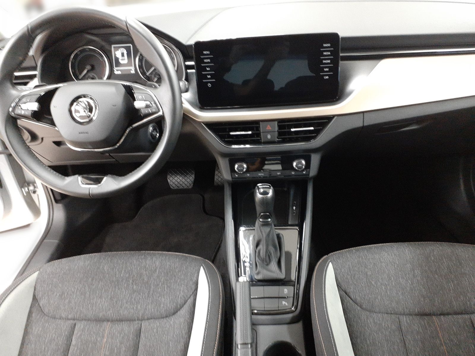 Skoda Kamiq 1.0 TSI Style - Samsaru's Car Outlet