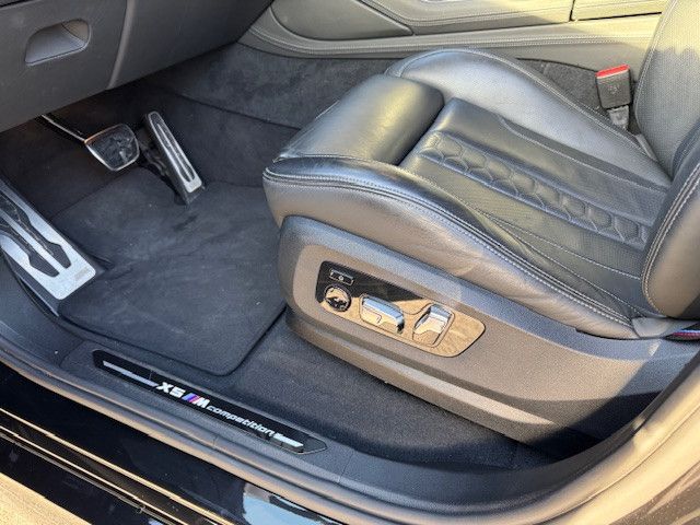BMW X5 M Competition AHK PANO LASER B&W M DRIVERS