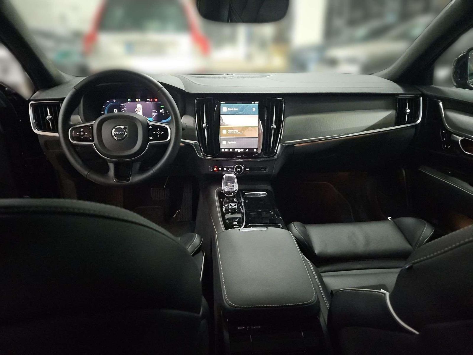 Volvo S90 Ultimate Dark Recharge Plug-In Hybrid AWD