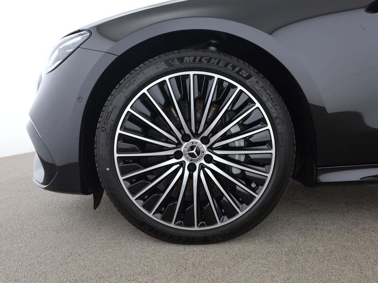 Mercedes-Benz E 450 d 4M T AMG Digital Light Night Burmester