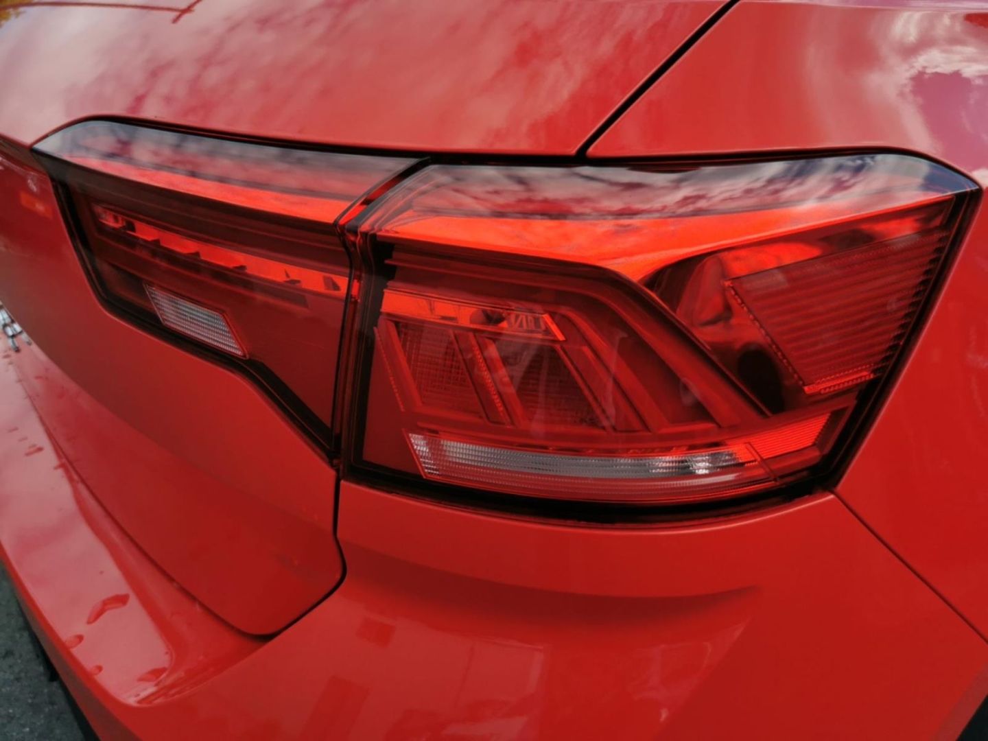 Volkswagen T-Roc Style - Samsaru's Car Outlet