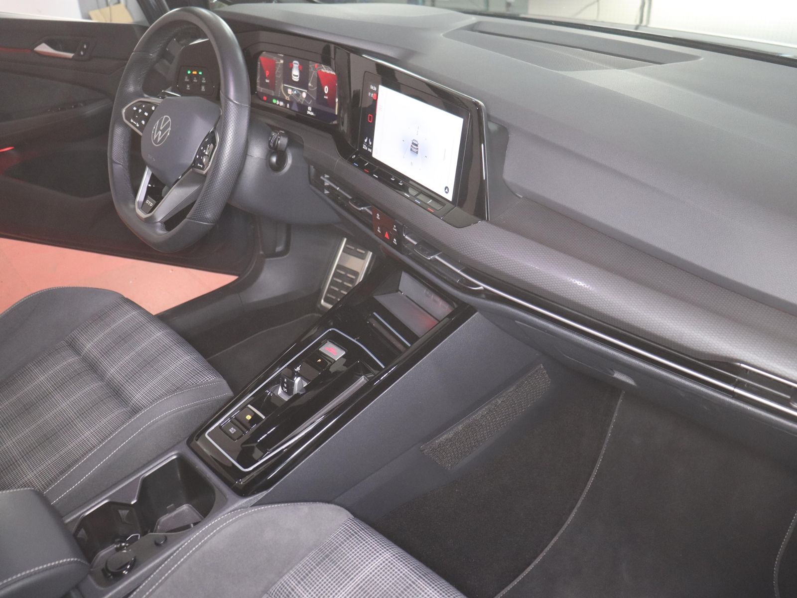 Volkswagen Golf GTD 2.0TDI DSG 289,-ohne Anzahlung Pano H&K